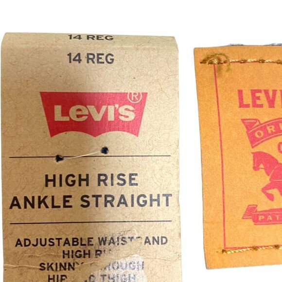 Levi’s Girls High Rise Straight Leg Jeans - Picture 10 of 14